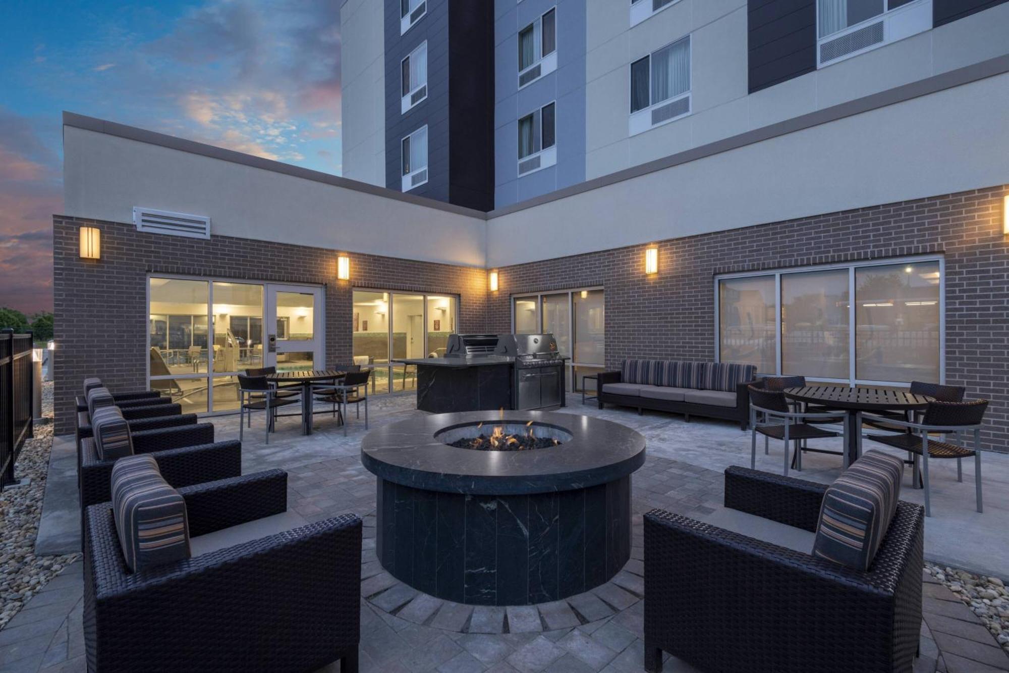Towneplace Suites By Marriott St. Louis Edwardsville, Il Екстериор снимка